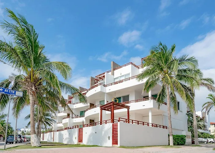 Beachfront Penthouse With 3 Bedrooms & Ocean View - Nubes Hébergement de vacances