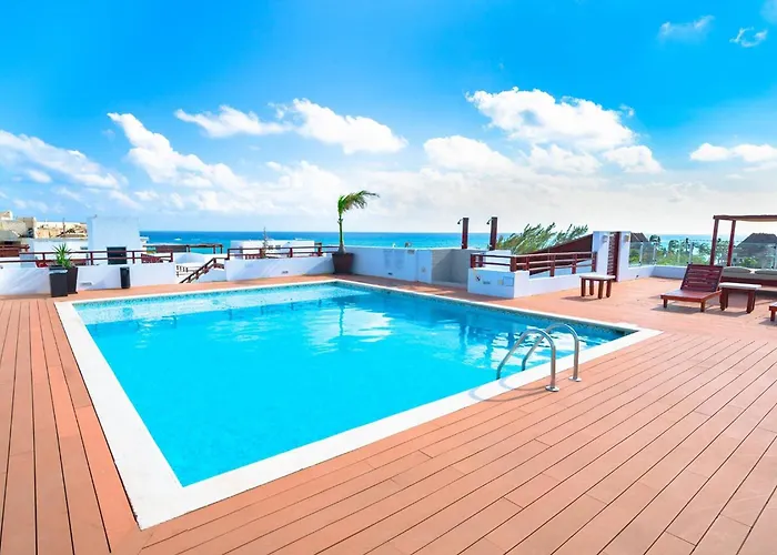 Beachfront Penthouse With 3 Bedrooms & Ocean View - Nubes Playa del Carmen