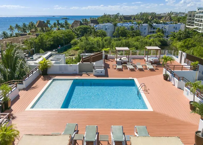 Hébergement de vacances Beachfront Penthouse With 3 Bedrooms & Ocean View - Nubes